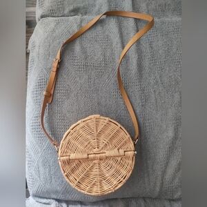 Aritzia ratran round bag